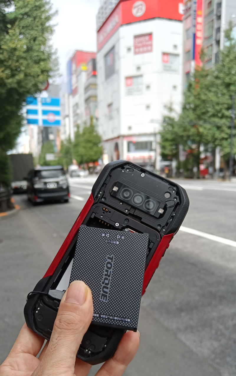京セラ TORQUE G06 KYG03 128GB カメラレンズ難あり 京セラ TORQUE G06